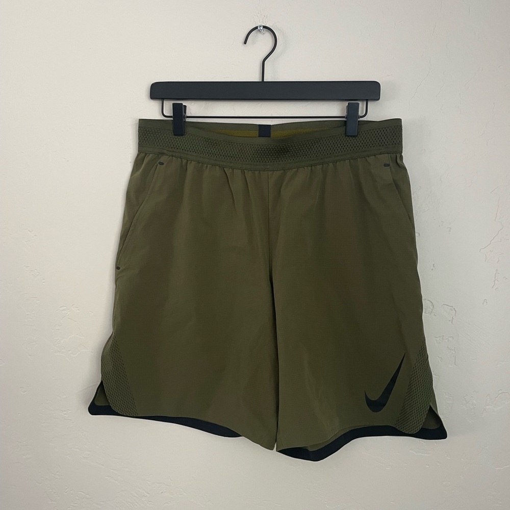 Nike Flex Repel 3